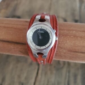 FOSSIL 'Rare' Vintage Big Tic Hearts Leather |‎ Stainless Steel Wide Band Watch